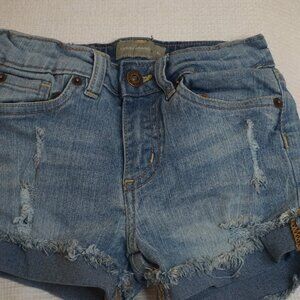 GIRL LUCKY BRAND DISTRESSED LIGHT WASHED SHORTS